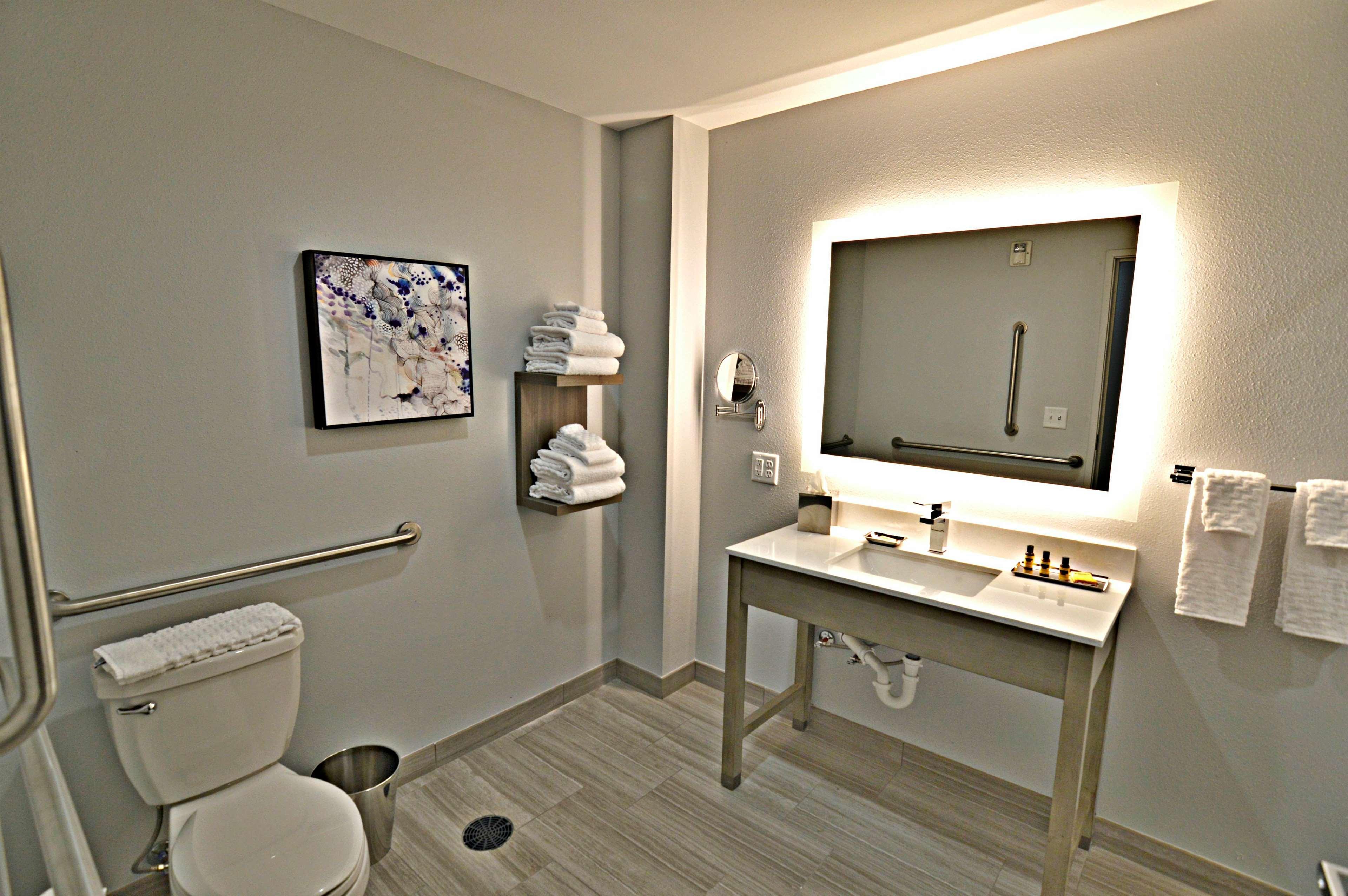 Best Western Plus Executive Residency Oklahoma City I-35 Bagian luar foto